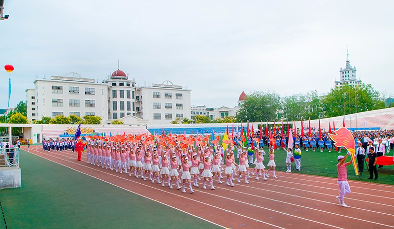 聯(lián)橋集團(tuán)在高區(qū)運動會精彩綻放  勇奪團(tuán)體亞軍(圖8)