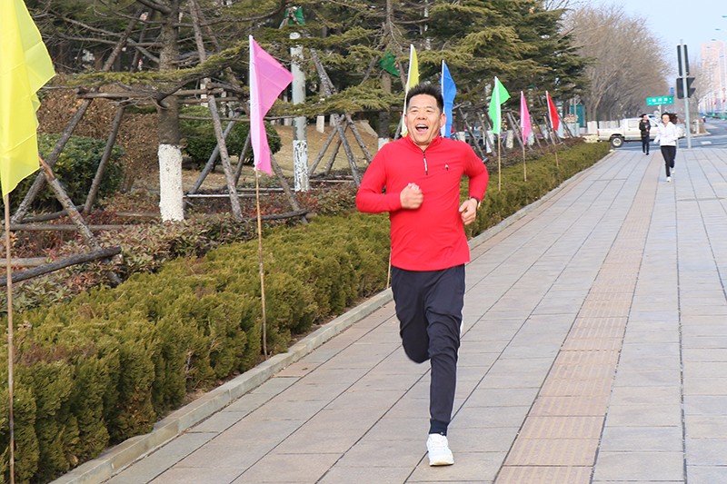 聯(lián)橋集團(tuán)2019春季越野賽燃情開(kāi)賽(圖3) 聯(lián)橋集團(tuán)2019春季越野賽燃情開(kāi)賽(圖3)