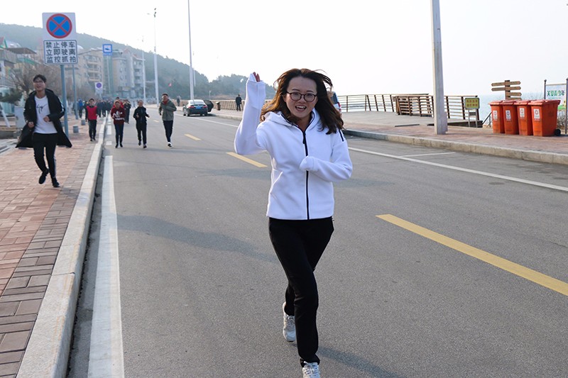 聯(lián)橋集團(tuán)2019春季越野賽燃情開(kāi)賽(圖11) 聯(lián)橋集團(tuán)2019春季越野賽燃情開(kāi)賽(圖11)