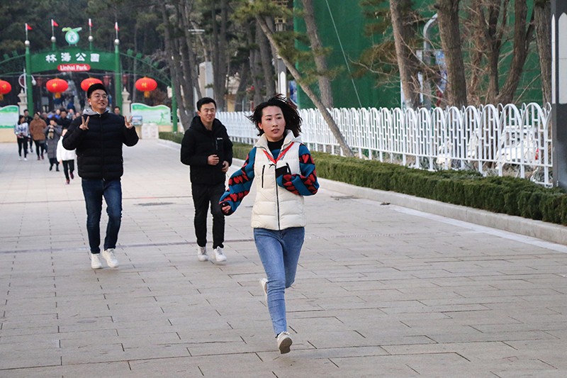 聯(lián)橋集團(tuán)2019春季越野賽燃情開(kāi)賽(圖16) 聯(lián)橋集團(tuán)2019春季越野賽燃情開(kāi)賽(圖16)