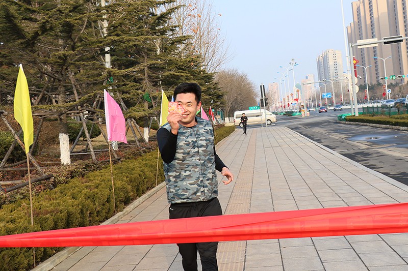 聯(lián)橋集團(tuán)2019春季越野賽燃情開(kāi)賽(圖28) 聯(lián)橋集團(tuán)2019春季越野賽燃情開(kāi)賽(圖28)