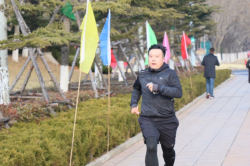 聯(lián)橋集團(tuán)2019春季越野賽燃情開(kāi)賽(圖38) 聯(lián)橋集團(tuán)2019春季越野賽燃情開(kāi)賽(圖38)