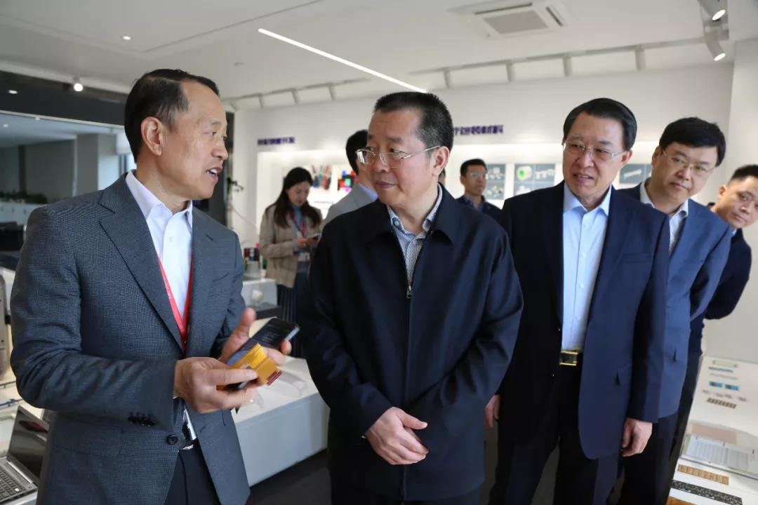 威海市委常委、市紀(jì)委書記、市監(jiān)委主任傅遜到聯(lián)橋集團(tuán)調(diào)研