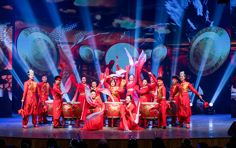 歡欣鼓舞迎新春，滿懷豪情攀高峰 | 聯(lián)橋集團(tuán)2020迎新春聯(lián)歡晚會(huì)激情開(kāi)演(圖31)